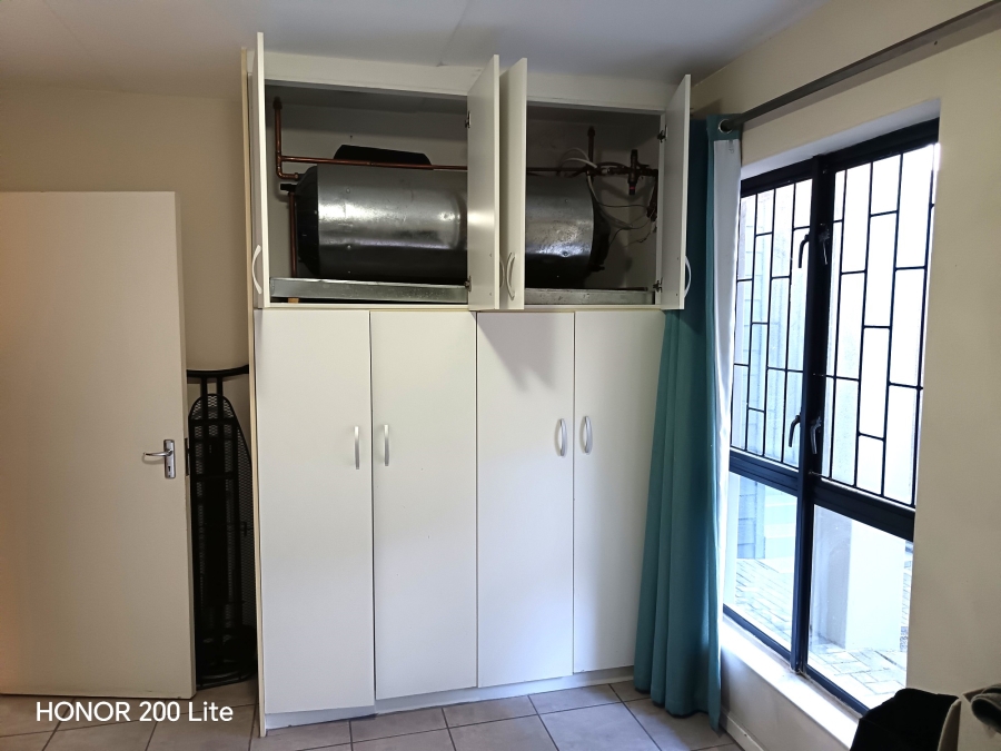 2 Bedroom Property for Sale in Burgundy Estate Western Cape